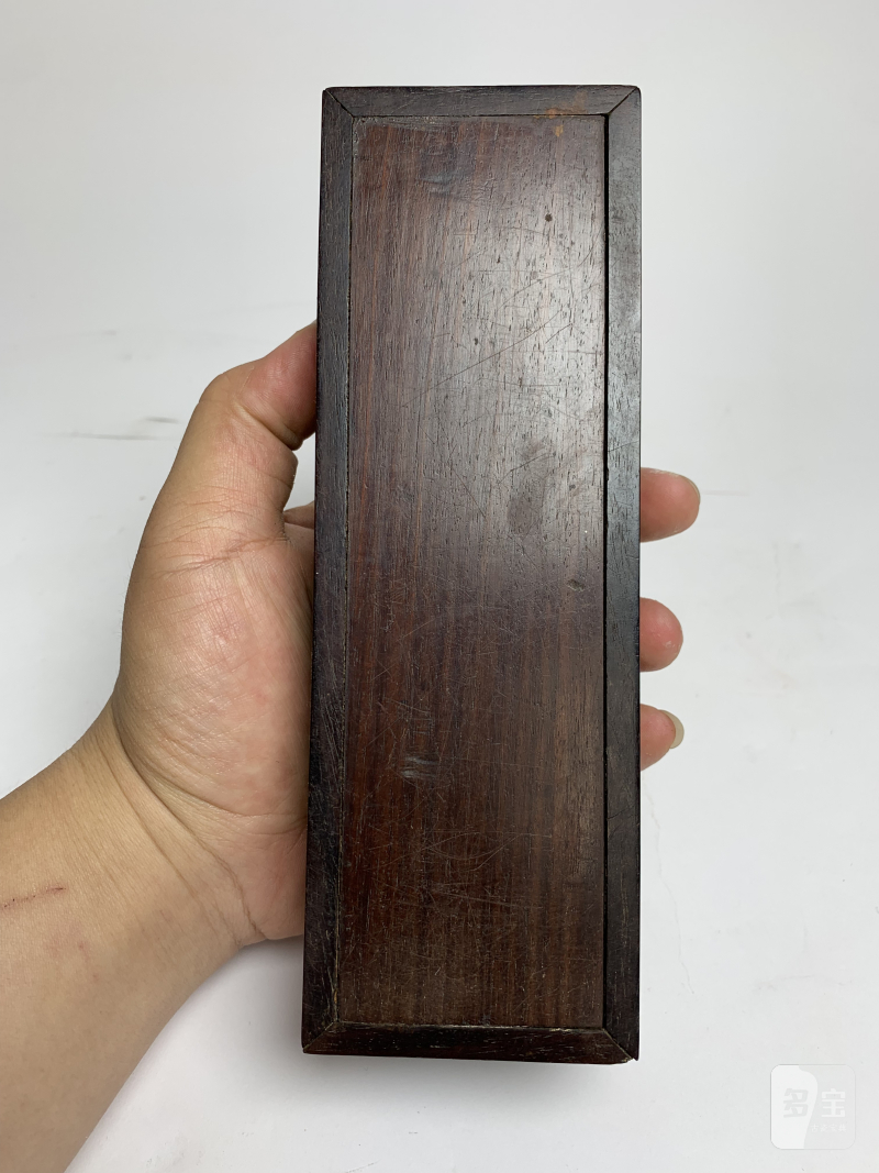 清 紫檀嵌白玉双龙捧寿纹香薰 - 图5